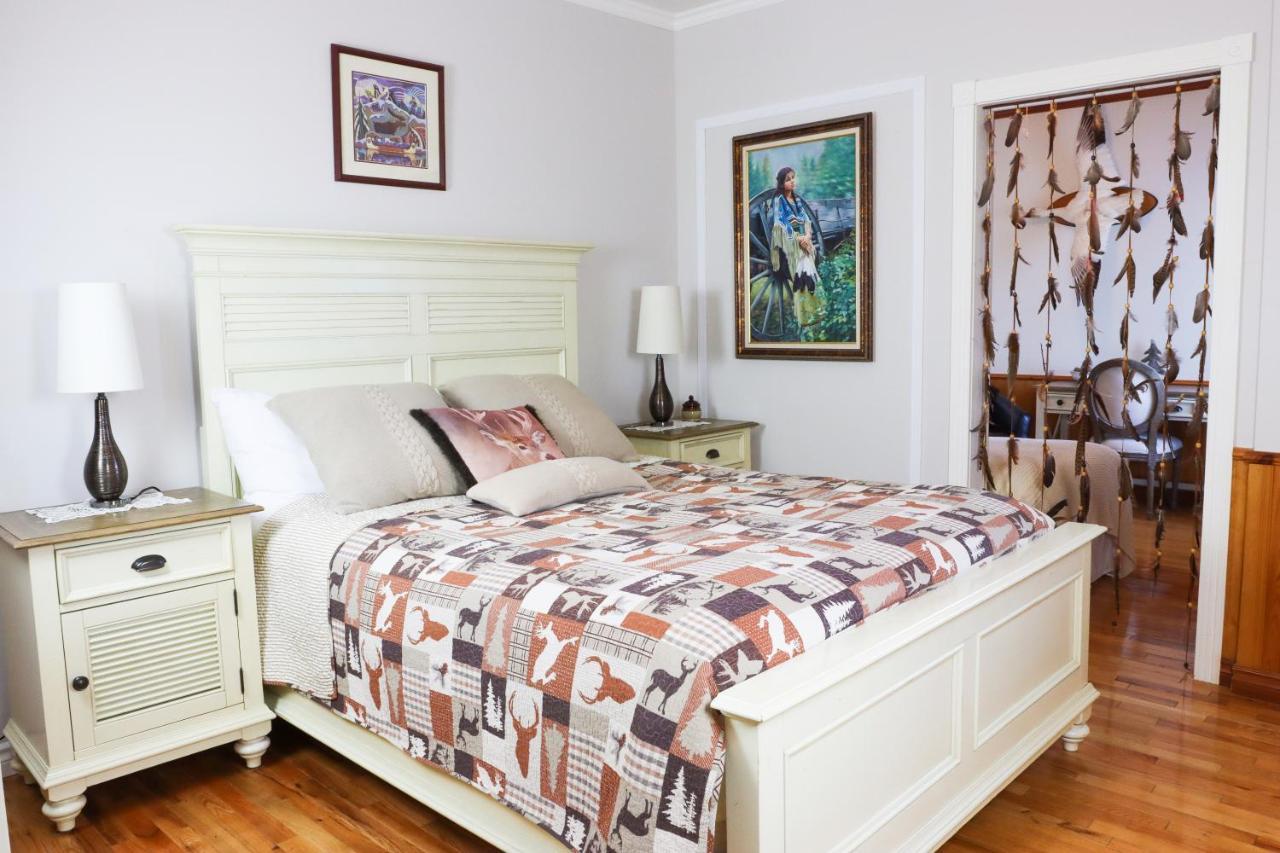 Bed & Breakfast, Gite La Princesse Des Champs Boischatel Luaran gambar