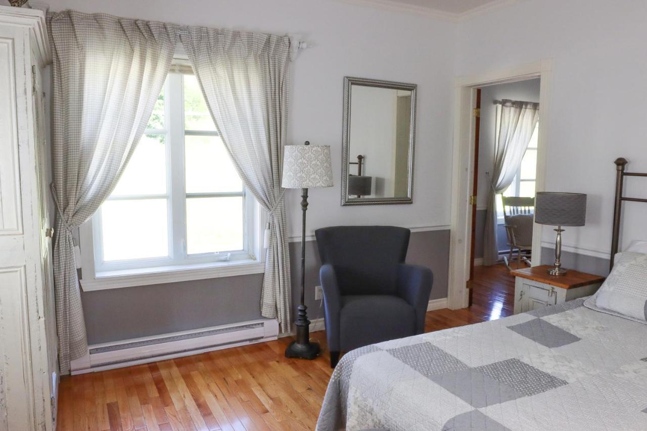 Bed & Breakfast, Gite La Princesse Des Champs Boischatel Luaran gambar