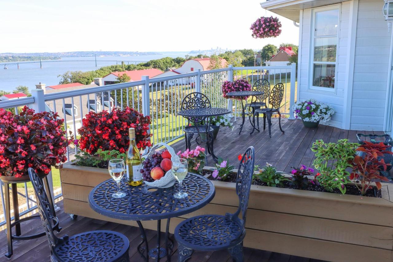 Bed & Breakfast, Gite La Princesse Des Champs Boischatel Luaran gambar