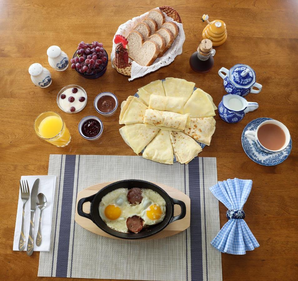 Bed & Breakfast, Gite La Princesse Des Champs Boischatel Luaran gambar